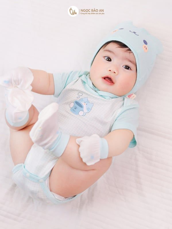 [M&B] Bodychip tay ngắn caro cat mint (NB-12m)