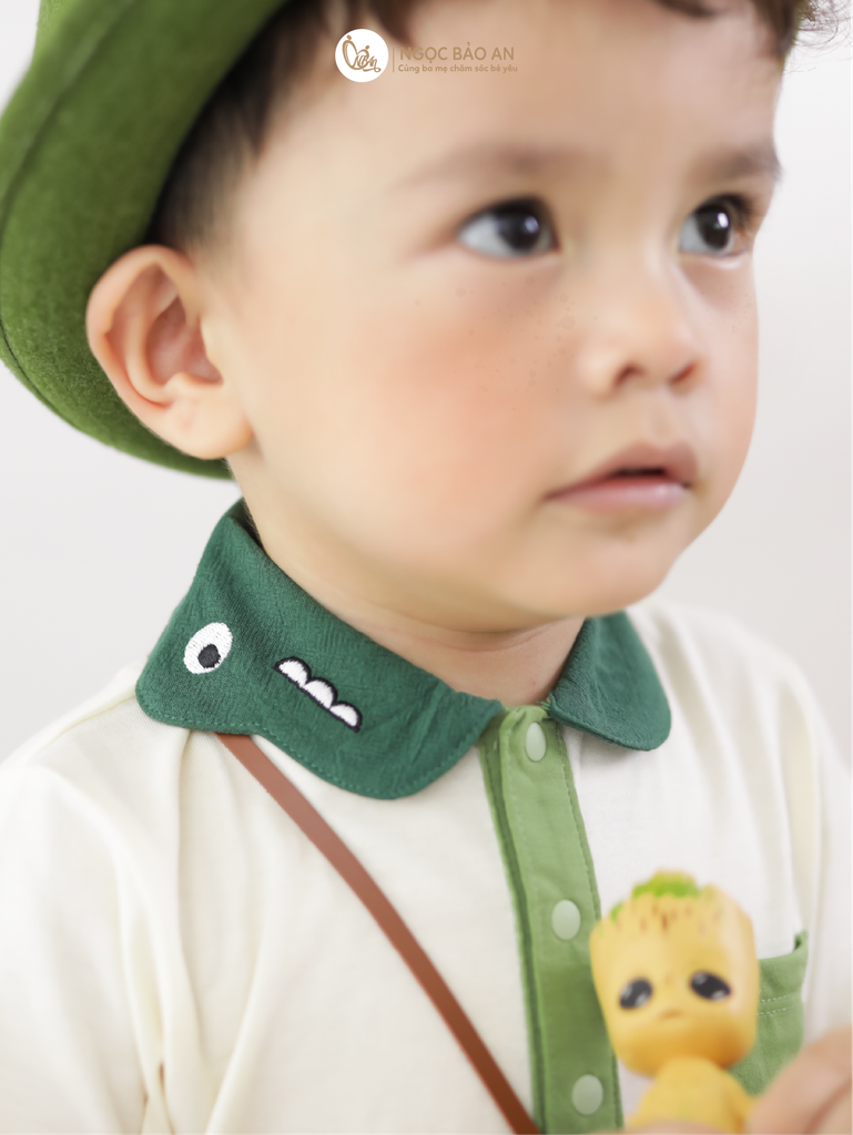 [M&B] BST DINO: Body đùi M&B cotton bé trai (Snuggle Dino)