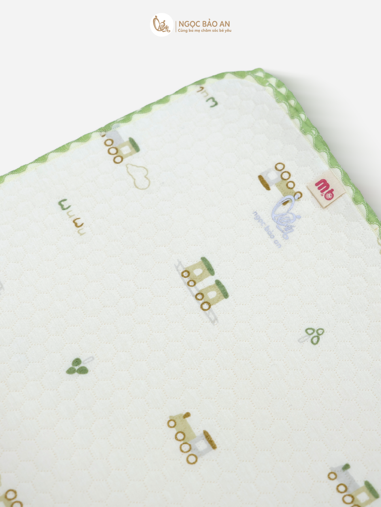 [M&B] Chăn bamboo chần bông M&B in hình họa tiết (87x100cm)