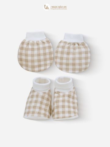 [M&B] Bộ bao tay chân cotton M&B sơ sinh họa tiết Gấu Nâu cho bé (Combo sơ sinh cotton 2025)