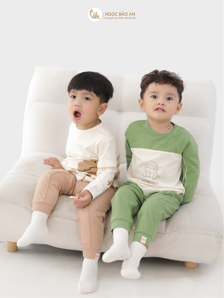[M&B] BST DINO: Bộ áo quần dài tay M&B cotton bé trai (Little Dino)