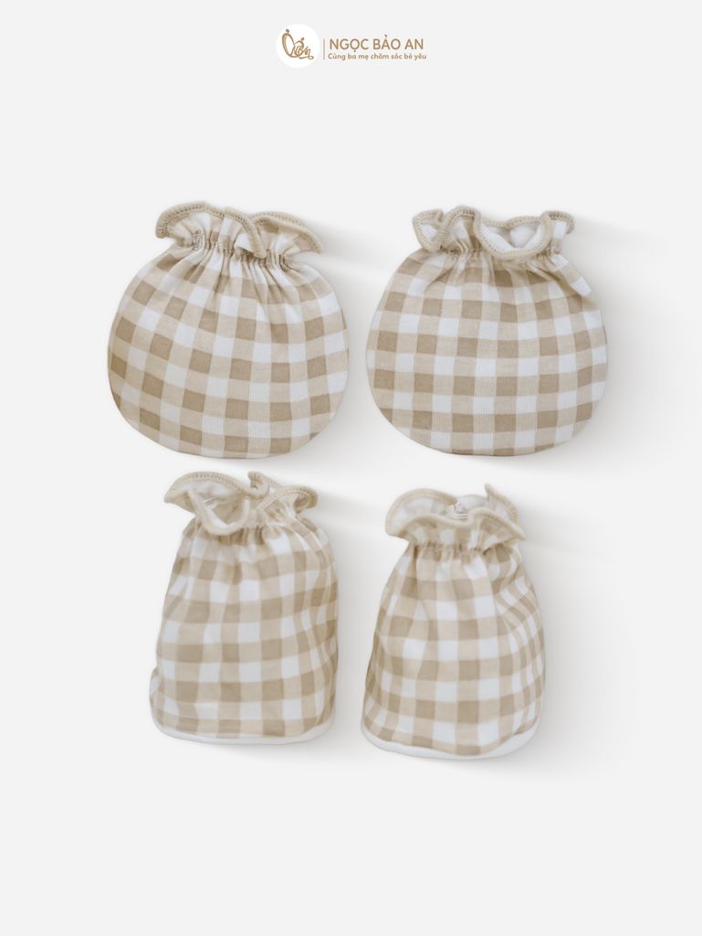 [M&B] Bộ bao tay chân cotton M&B sơ sinh họa tiết Gấu Nâu cho bé (Combo sơ sinh cotton 2025)