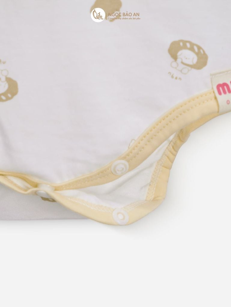 [M&B] Bodychip tay ngắn cotton gấu cooking vàng