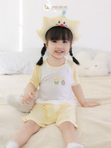 [HONEY] Bộ tay ngắn rayon 2 chiều bắp