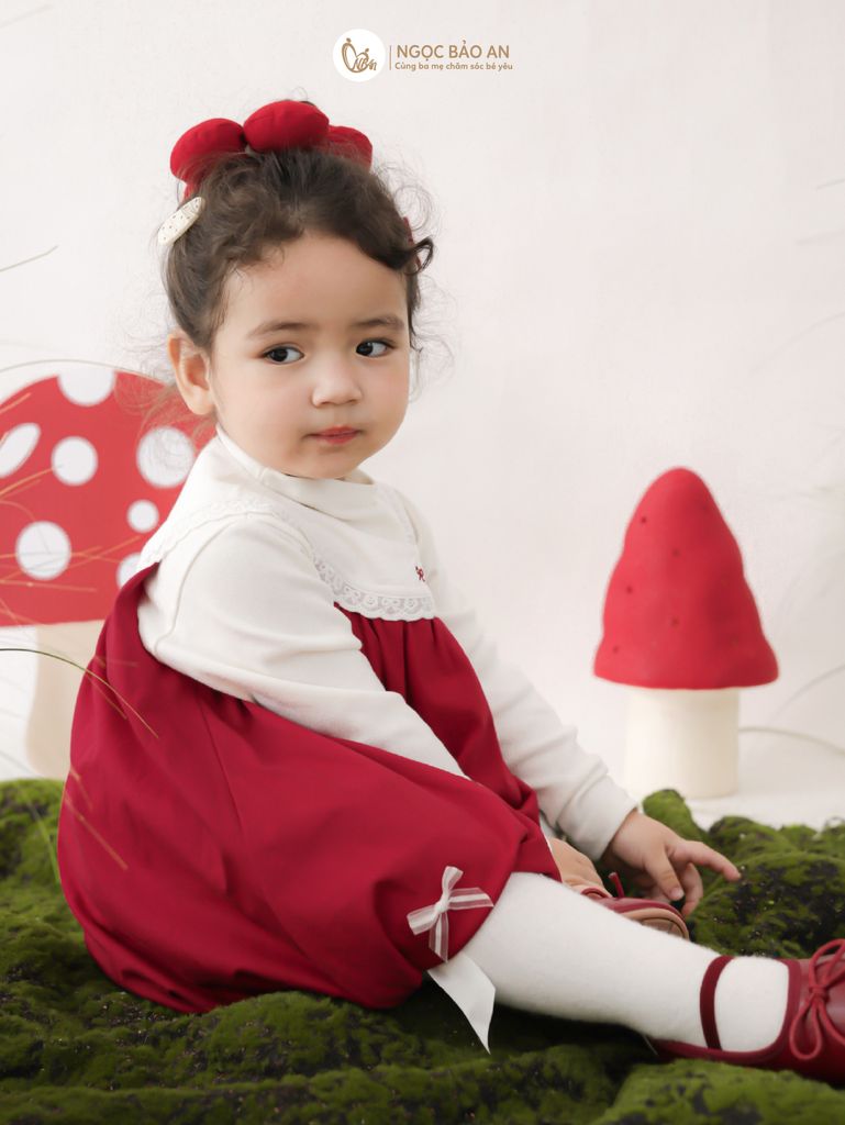[M&B] BST THỎ MƠ: Đầm dáng bí phối cổ ren đính nơ