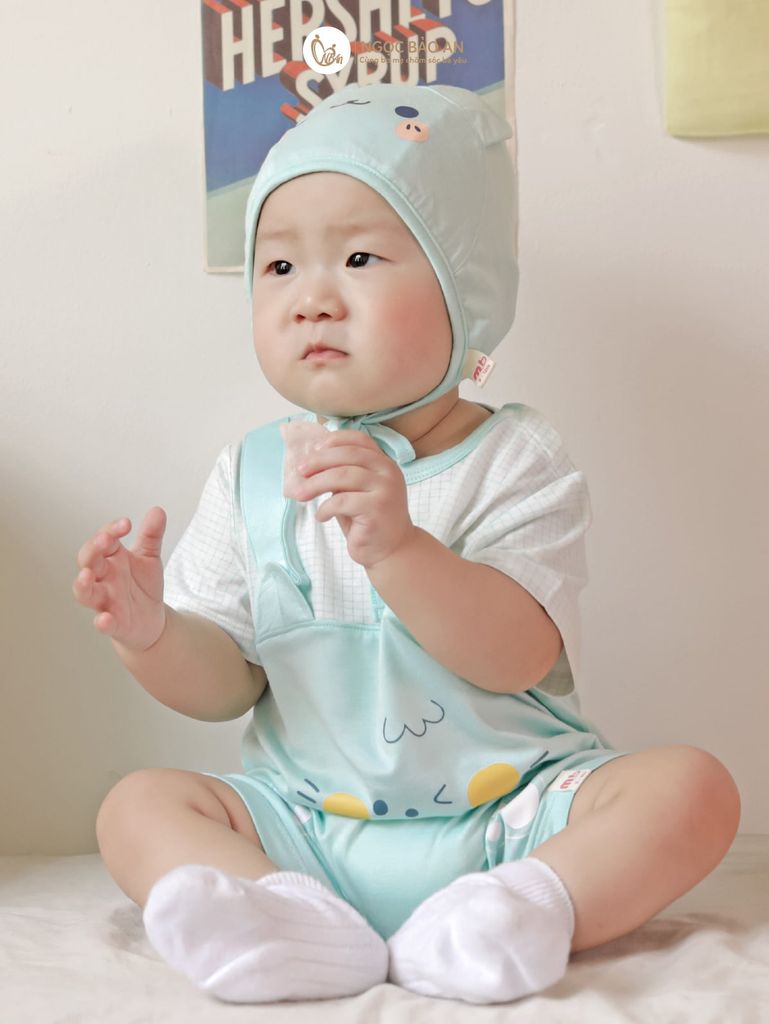 [M&B] Body đùi tay ngắn giả yếm lệch vai cat mint (NB-12m)