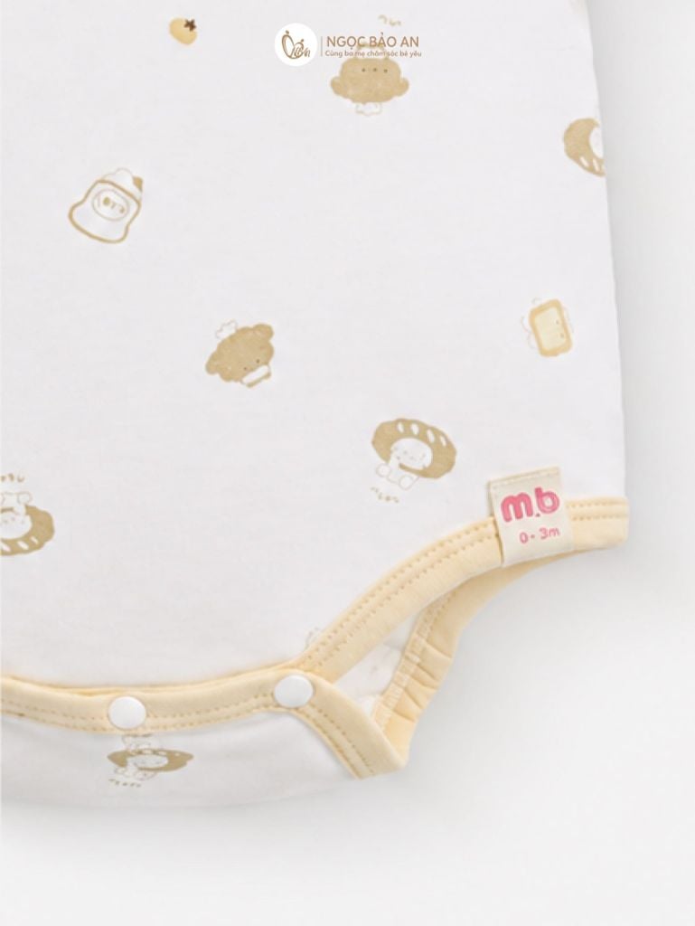 [M&B] Bodychip tay ngắn cotton gấu cooking vàng