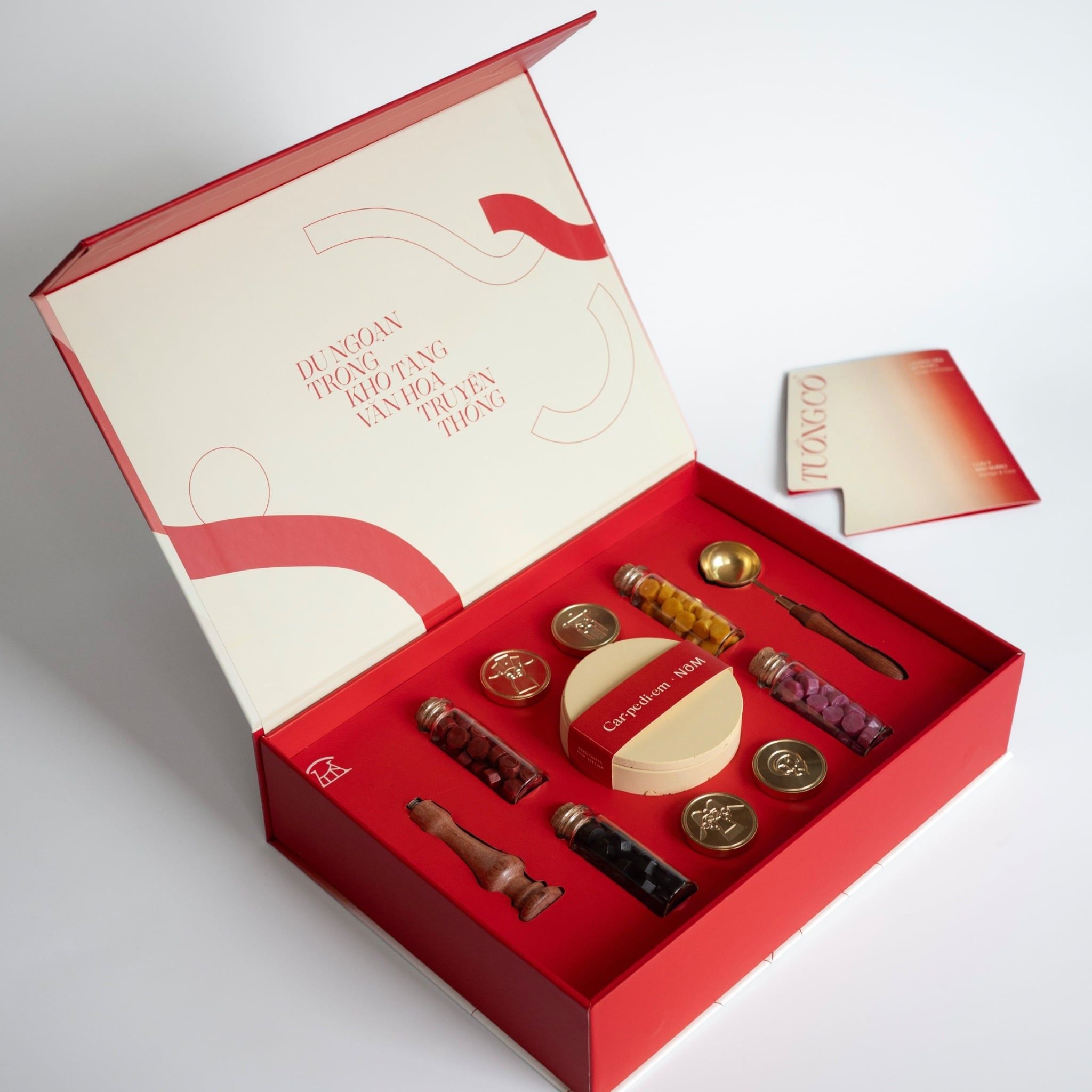  Bộ quà tặng con dấu & nến thơm - BST “Tuồng Cổ” 