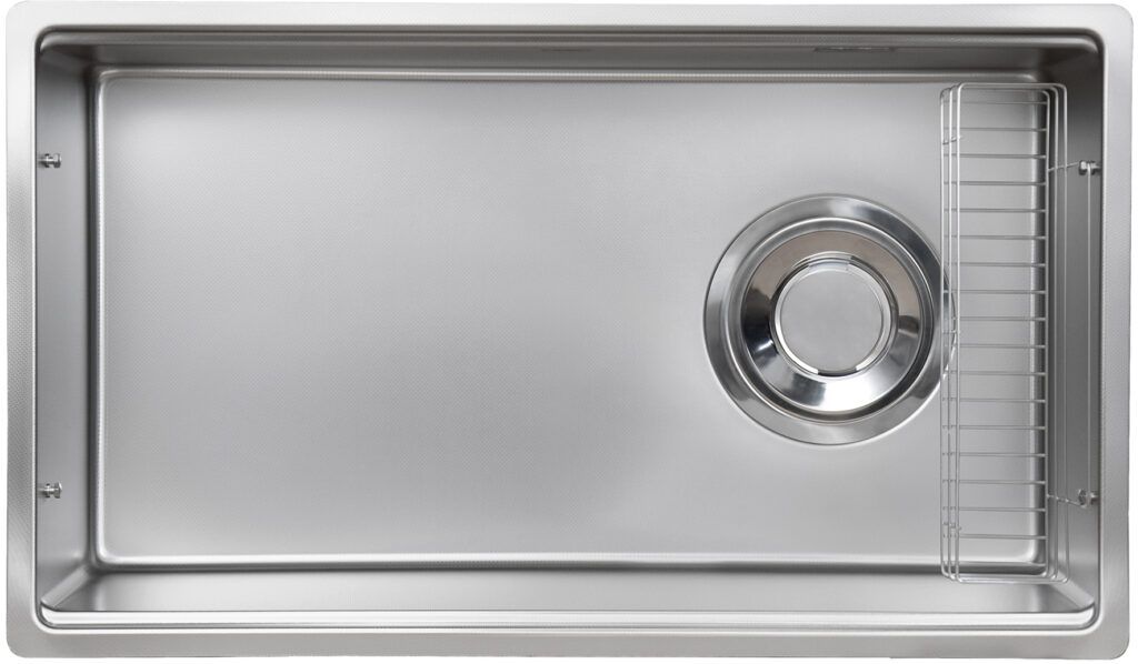  Chậu rửa inox Kluger 75cm KY7545FS – S75 TOYA SERIES. - Chất liệu: POSCO 304 (độ dày 1.0mm). - Bề mặt: LINEN dập nổi thế hệ mới, dễ dàng vệ sinh. Ép khuôn liền khối. ,Màu sắc:Silver, Gồm 01 chậu, 01 siphon , 01 bát rác, 01 giỏ inox để đồ. loại 1 hố 