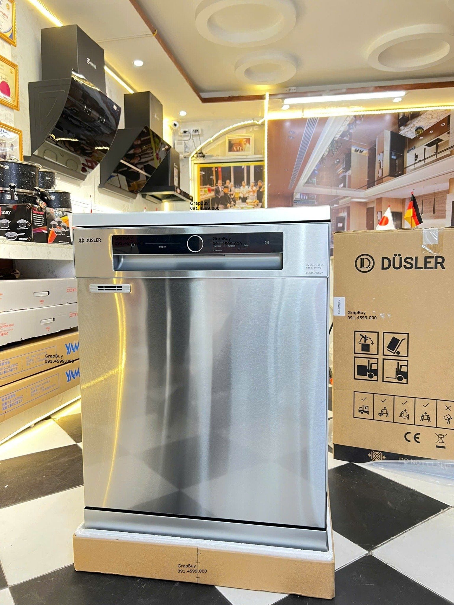  Máy rửa bát độc lập DUSLER SMS86M03EU Nhập khẩu CHLB Đức sấy khô PTC toàn phần, rửa 15 - 16 bộ bát đĩa Châu Âu, diệt khuẩn UV cao cấp. Bền bỉ tiết kiệm, máy mới 2025. 