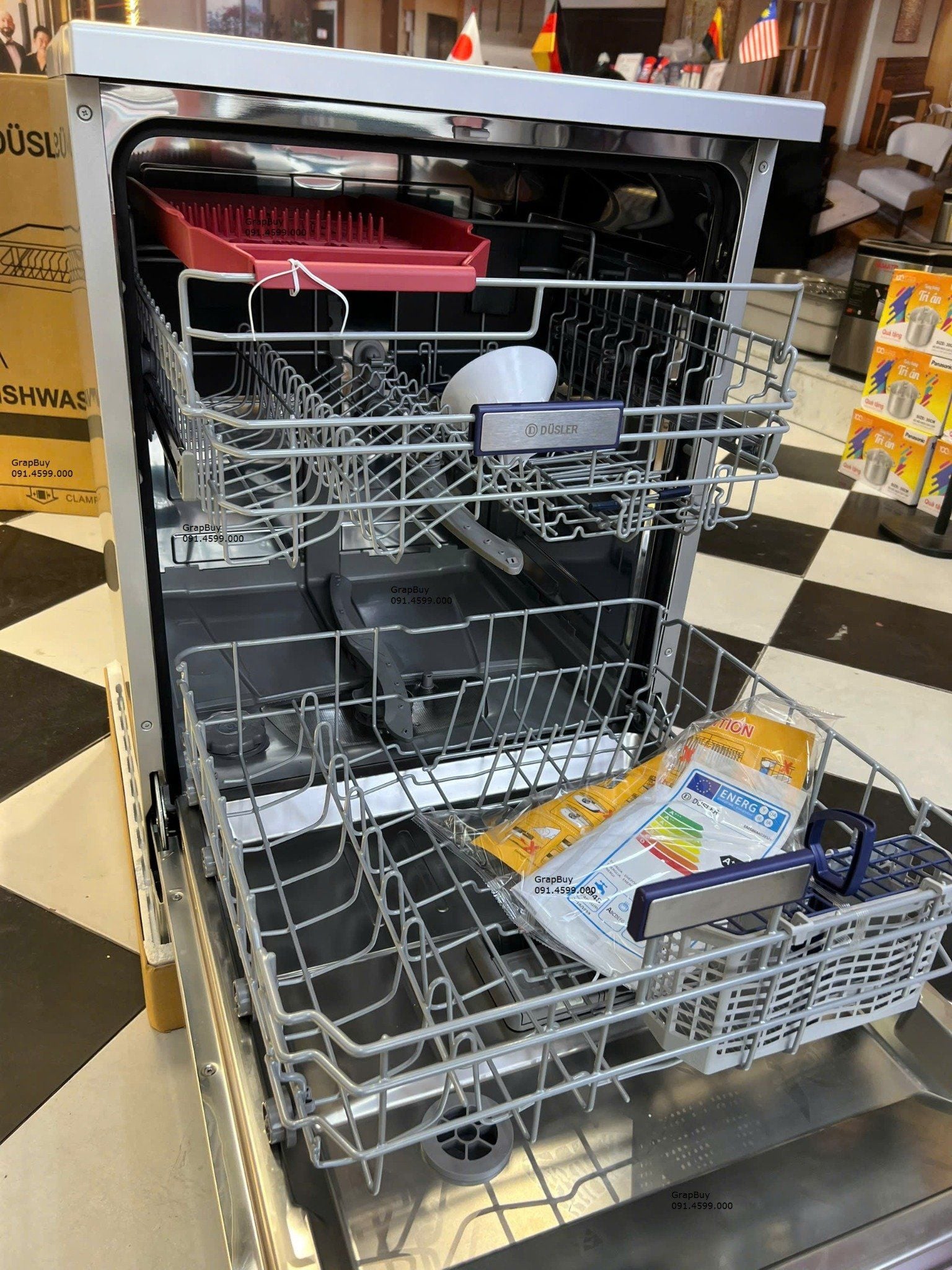  Máy rửa bát độc lập DUSLER SMS86M03EU Nhập khẩu CHLB Đức sấy khô PTC toàn phần, rửa 15 - 16 bộ bát đĩa Châu Âu, diệt khuẩn UV cao cấp. Bền bỉ tiết kiệm, máy mới 2025. 