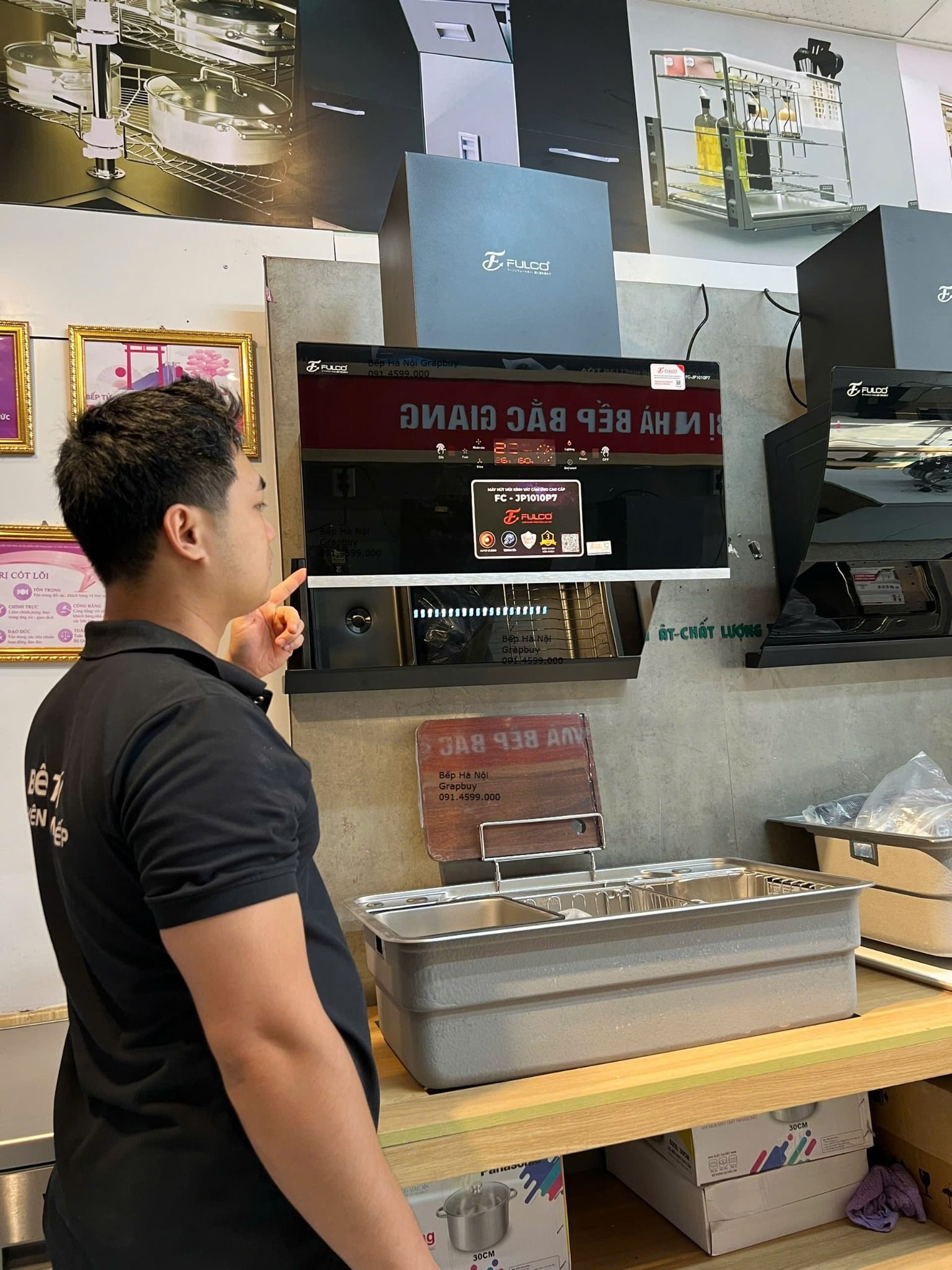  MÁY HÚT MÙI KÍNH VÁT FC-JP1010P7 seri5 2025 mới |  bảo hành 3 năm tại nhà, 1 đổi 1 trong 30 ngày, động cơ ly tâm cánh thép, tự làm sạch động cơ, hiện thị nhiệt độ phòng, vẫy tay cảm ứng điều khiển thông minh 