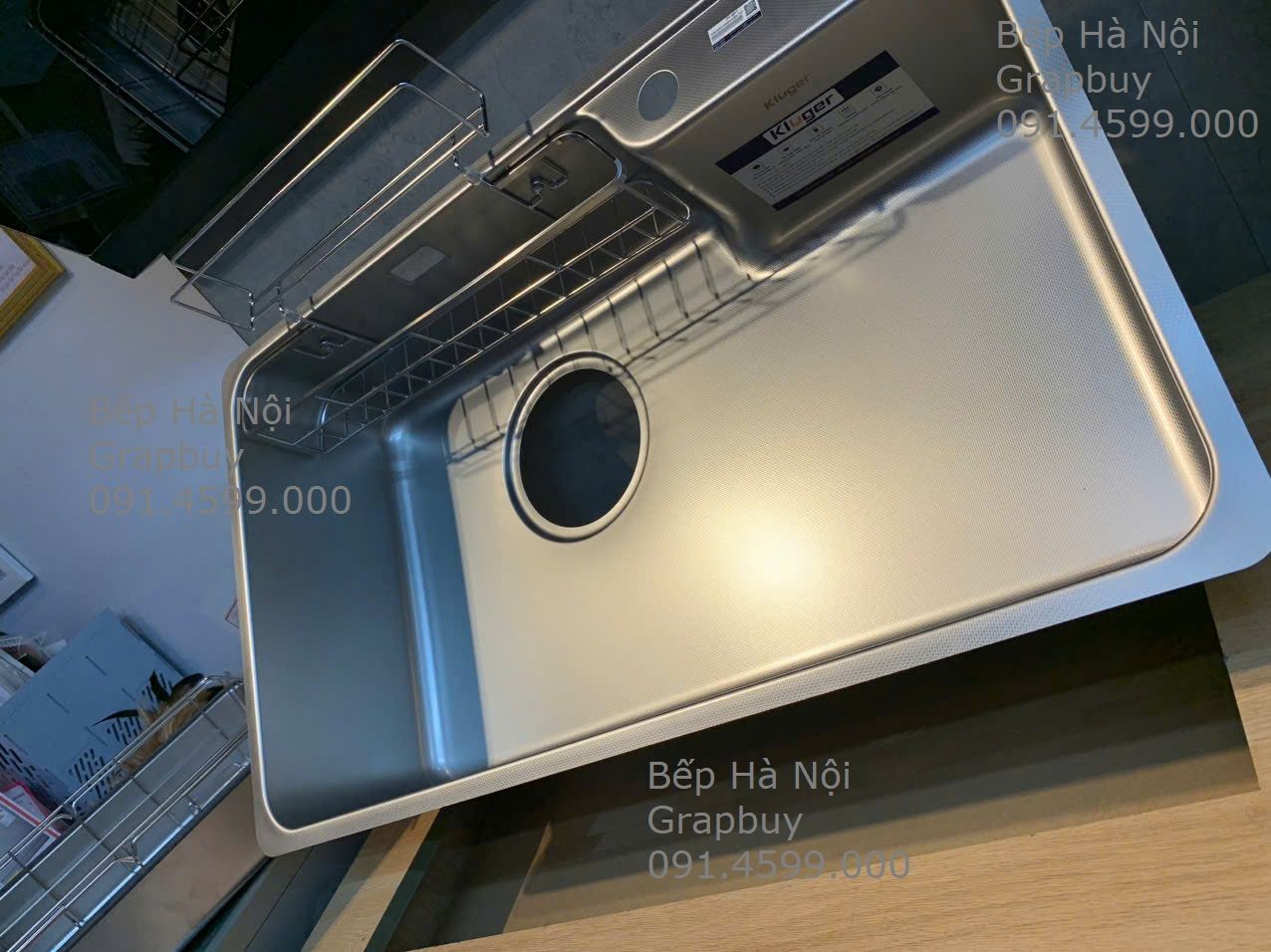  Chậu rửa inox Kluger 80cm KH8048FS – S80 Plus đầy đủ phụ kiện 01 chậu rửa + 01 bát rác + 01 Siphon + 02 giỏ inox + 01 chậu inox nhỏ., thiết kế thông minh. HARU Series. 1 hố 