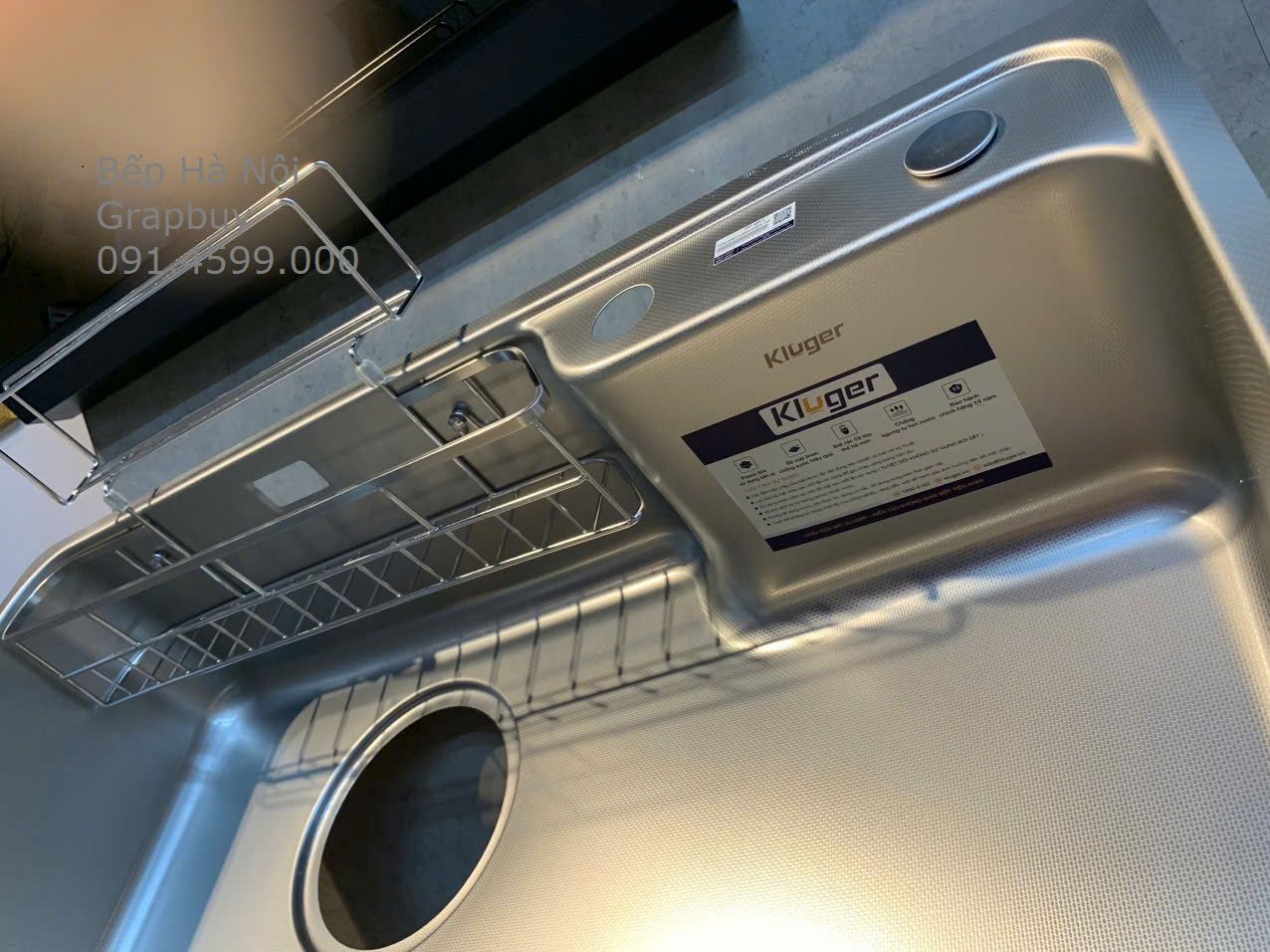  Chậu rửa inox Kluger 80cm KH8048FS – S80 Plus đầy đủ phụ kiện 01 chậu rửa + 01 bát rác + 01 Siphon + 02 giỏ inox + 01 chậu inox nhỏ., thiết kế thông minh. HARU Series. 1 hố 