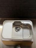  Chậu 1 hố kiểu Nhật cao cấp KP – NB8050SU Keeper rộng 80cm x 50cm , inox 304, vân chậu siêu mịn chống bám dính, siêu bền bỉ. Sử dụng cho căn bếp hiện đại 