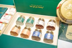 Set 8 Hũ Yến Tươi Tiệt Trùng Cao Cấp - Hoàn Vũ Yến