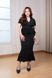  Đầm thun tăm đen cổ V eo peplum đuôi cá 