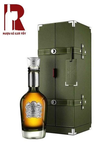 Rượu Chivas Regal The Icon