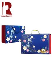 Hộp Đựng Rượu Bằng Giấy Quai Xách Mạ Vàng