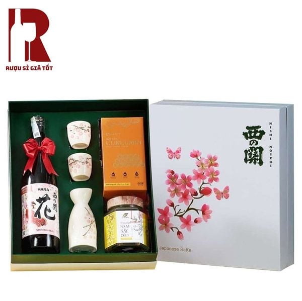 Hộp Quà Sake Đào Hoa Niên Nishino Seki Junmaishu 300ml 15% - dòng Junmai thuần gạo dung tích nhỏ