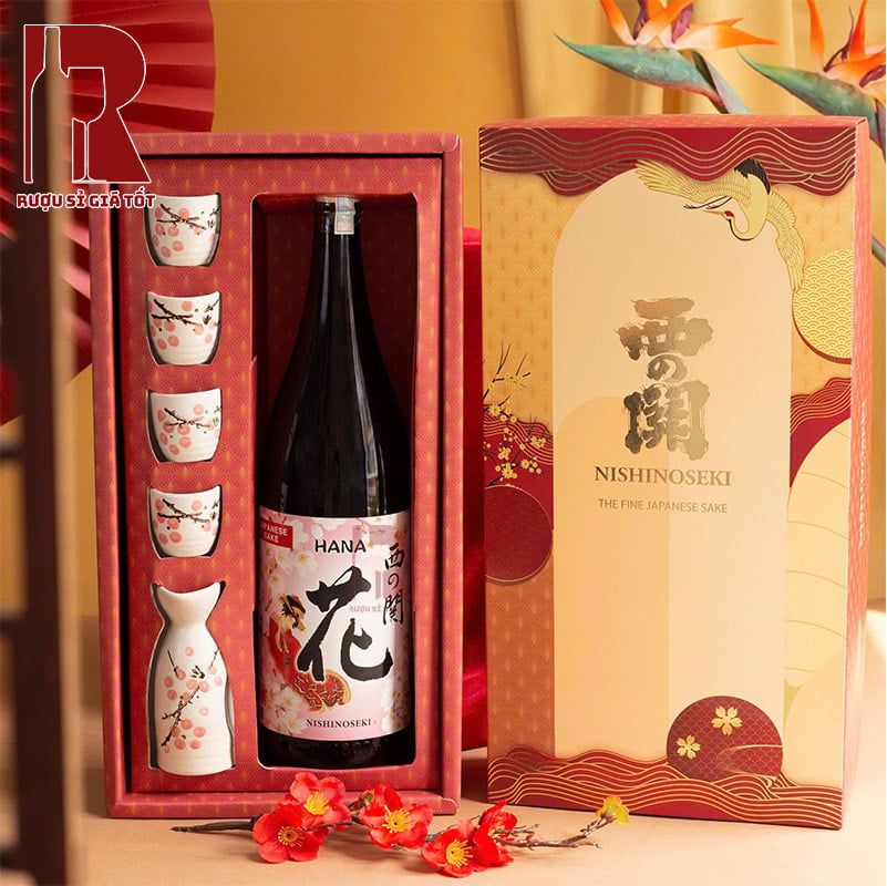 Hộp Quà Rượu Sake Nhật Lộc Vàng Khai Xuân