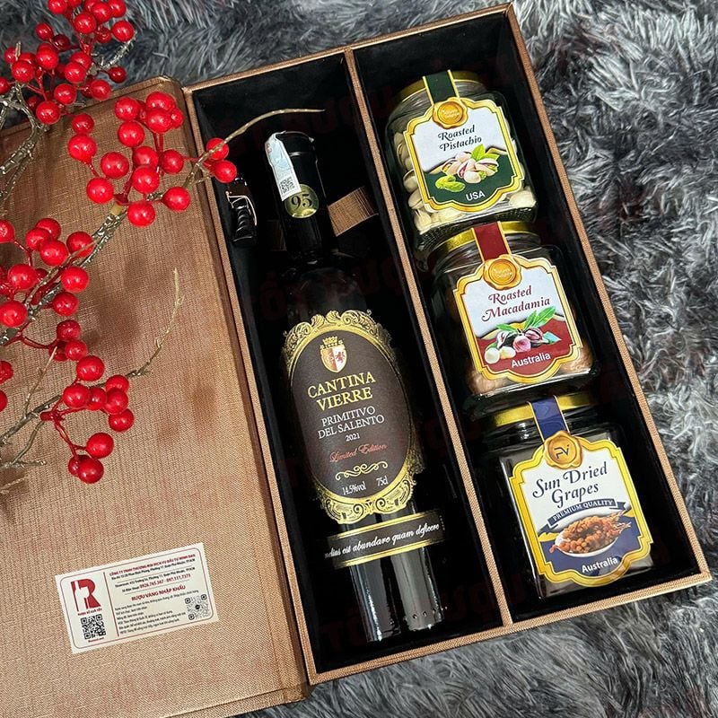 Hộp Quà Rượu Vang Cantina Vierre Primitivo Del Salento