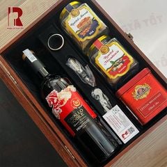 Hộp Quà Rượu Vang Cavallo Nobile Primitivo Limited Edition