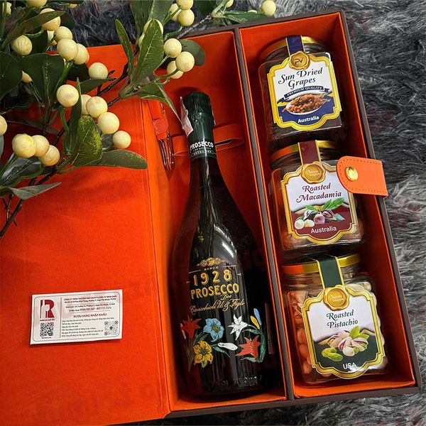 Hộp Quà Rượu Vang Cavicchioli Prosecco 1928