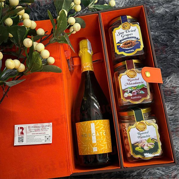 Hộp Quà Rượu Vang Tini Moscato Spumante