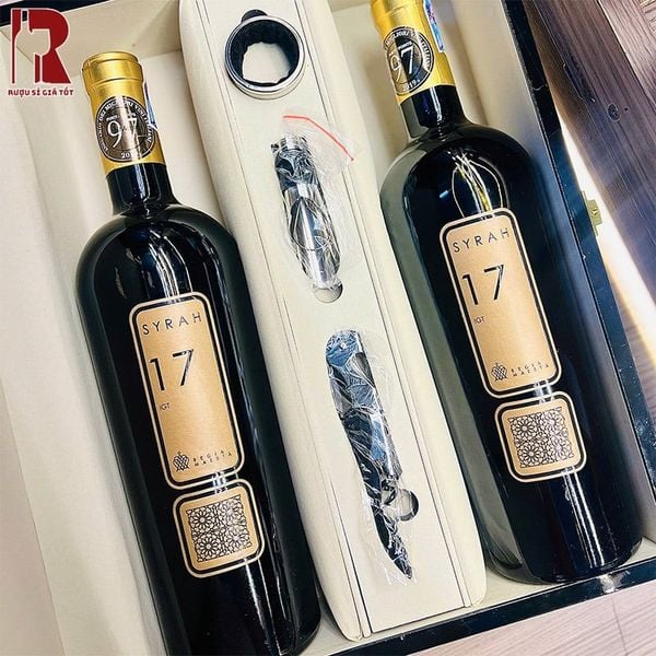 Hộp Quà Rượu Vang Syrah 17 Regia Maesta