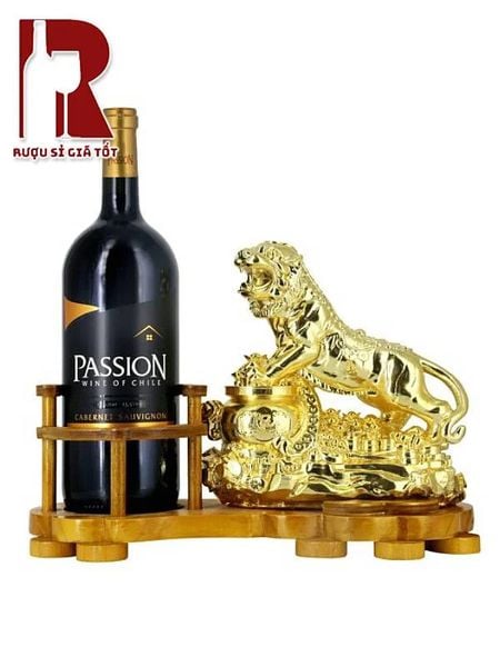Hộp Quà Tết Đặc Biệt Rượu Vang Chile Đỏ Passion 1.5L