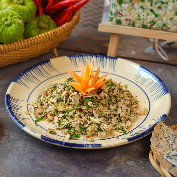 Vả Trộn Tôm Thịt Huế – Hương Vị Quê Nhà Khó Quên