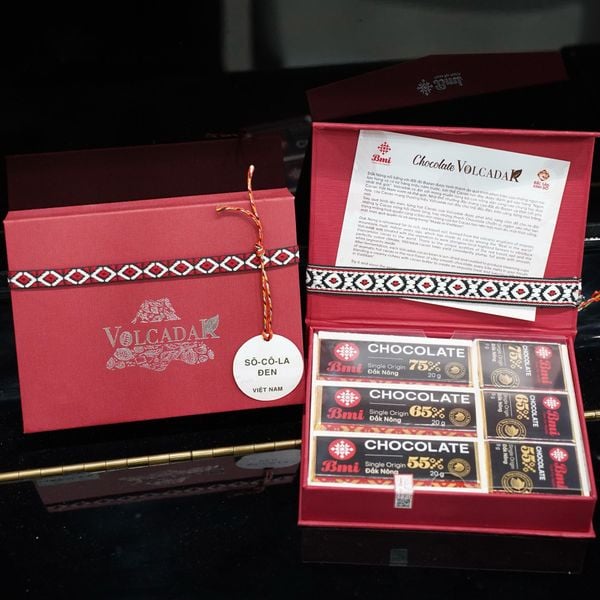 Hộp quà chocolate