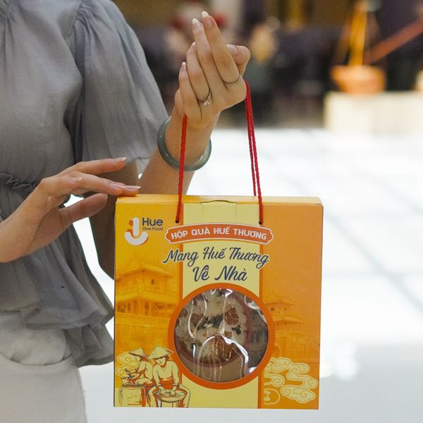 Hộp quà Huế thương - Bánh ép Huế