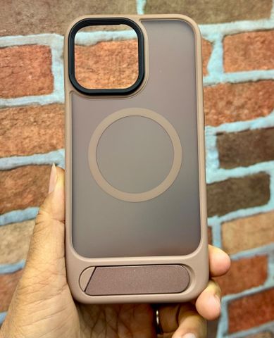 Ốp iPhone 16 Pro Max LIKGUS Valor Mag Lưng nhám