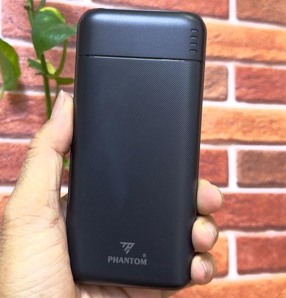 Pin sạc dự phòng 20000mAh, PHANTOM, Model: P73 (Pin Lithium- polymer)