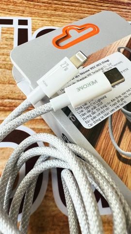 Cáp sạc nhanh WEKOME WDC-HG2 USB-C-to-Lightning 27W