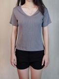 Áo thun Ribbed V-neck A3-010