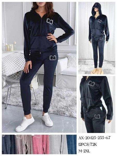  Semišové teplákové soupravy (210kc 12ks) 