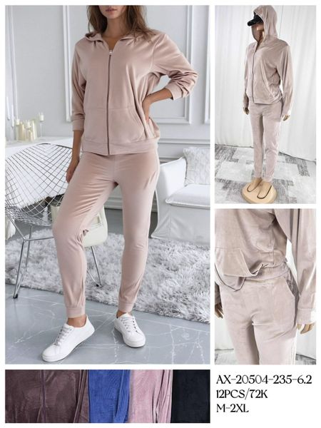  Semišové teplákové soupravy (210kc 12ks) 