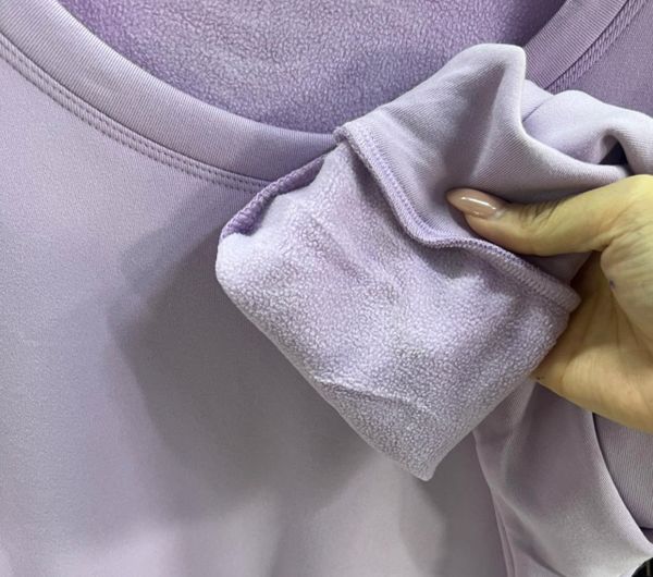  Zateplena mikina (150kc 16ks) 