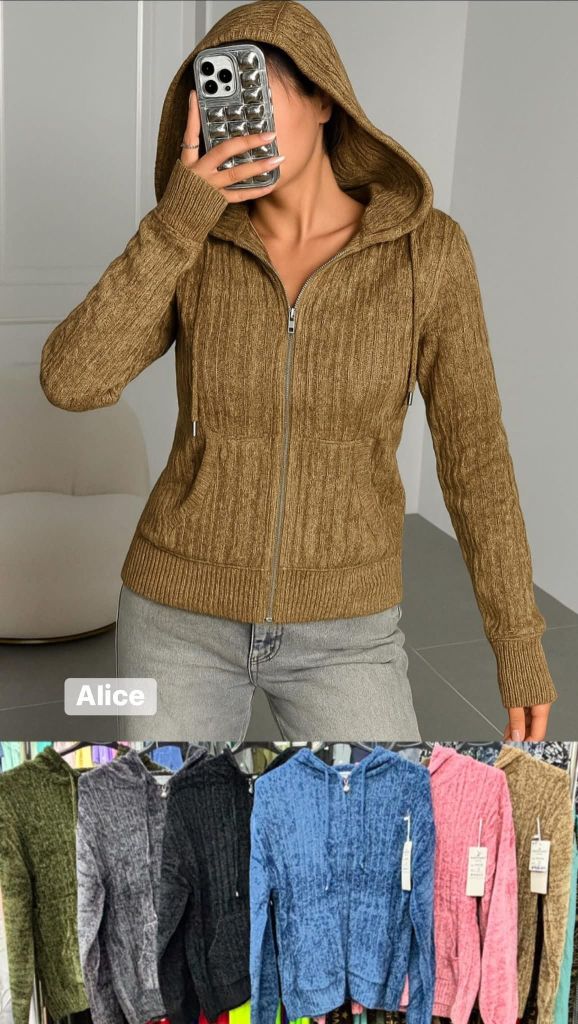 Ňuňavé svetříky SE ZIPEM (170KC 12KS)