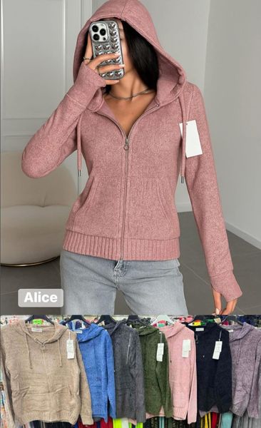  Ňuňavé svetříky SE ZIPEM (170KC 12KS) 