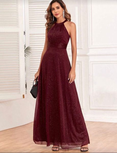  Plesové šaty s třpytkami 450kc 