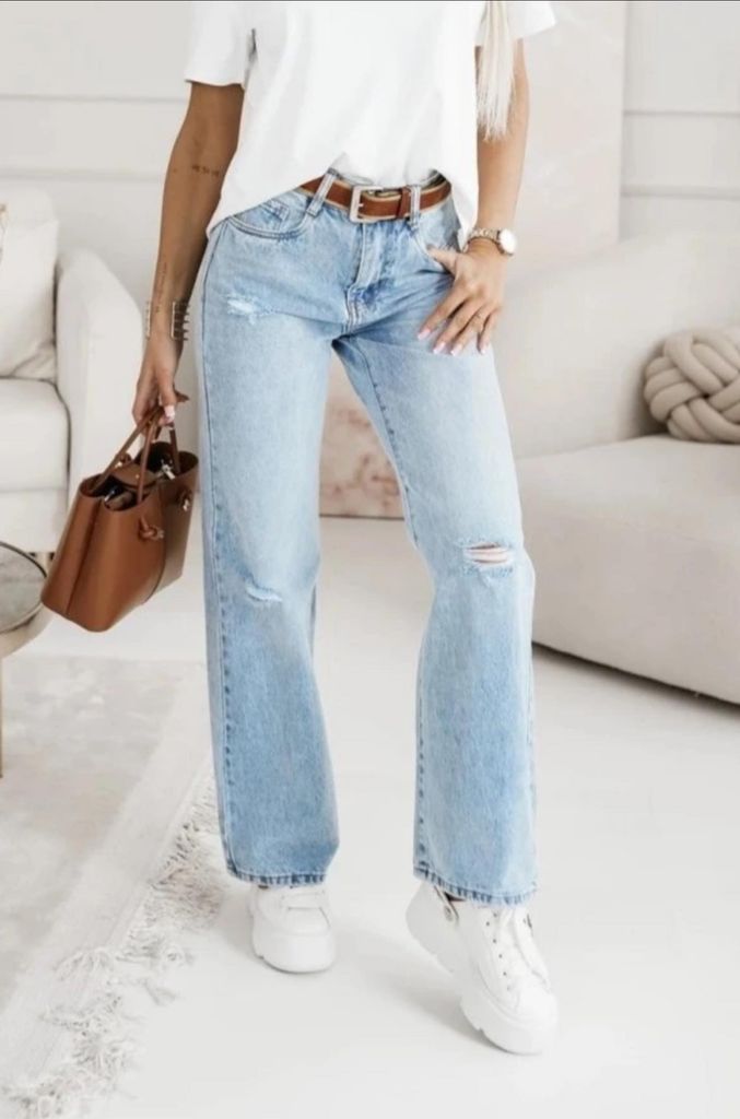 Široké dámské džíny s dírami 350kc 12ks