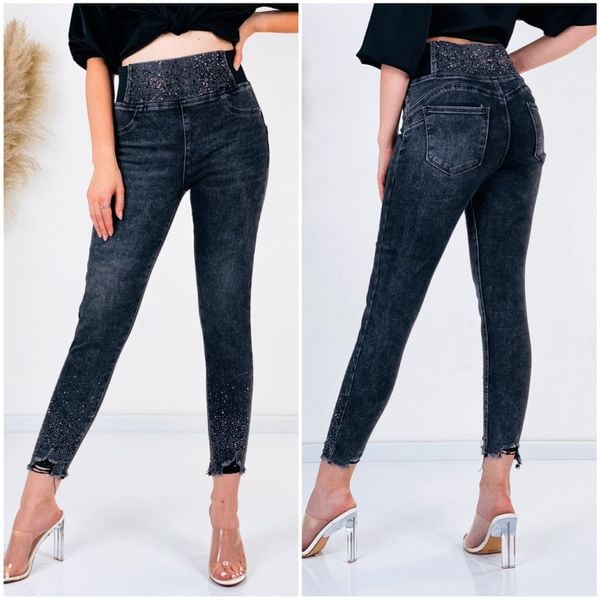  džíny s ozdobnými kamínky 260kc 12ks 