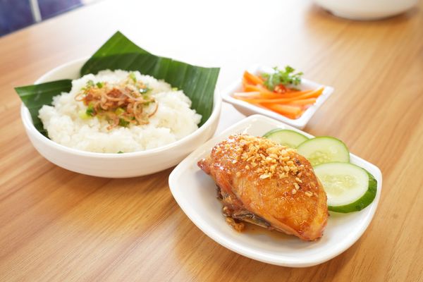 Xôi Gà Chiên Mắm Tỏi