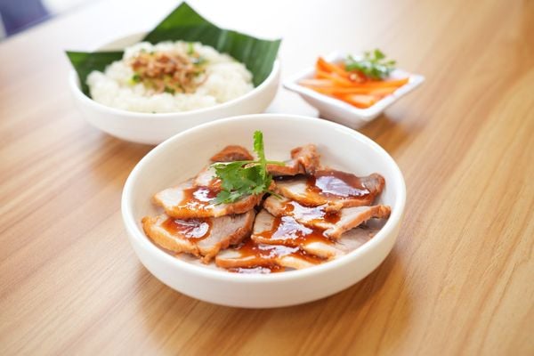 Xôi Thịt Xá Xíu