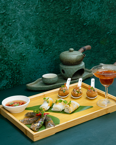 Bánh Huế tịnh tâm