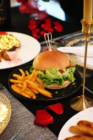 Hamburger bò nghiền